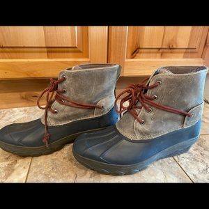 Sperry boots